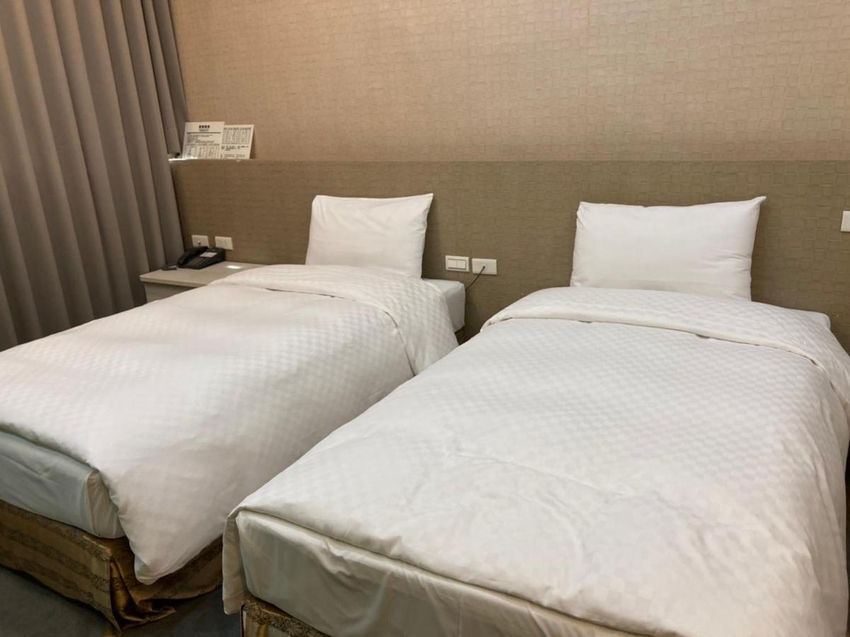 Shun-Yi Business Hotel Chiayi City Dış mekan fotoğraf