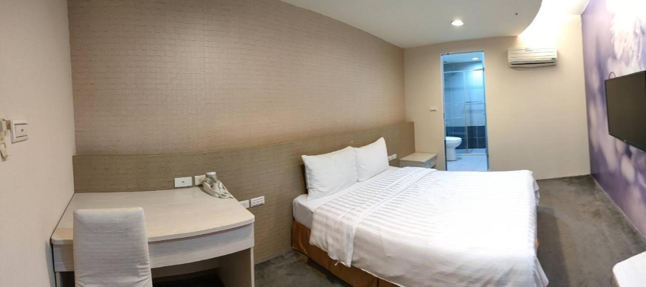 Shun-Yi Business Hotel Chiayi City Dış mekan fotoğraf