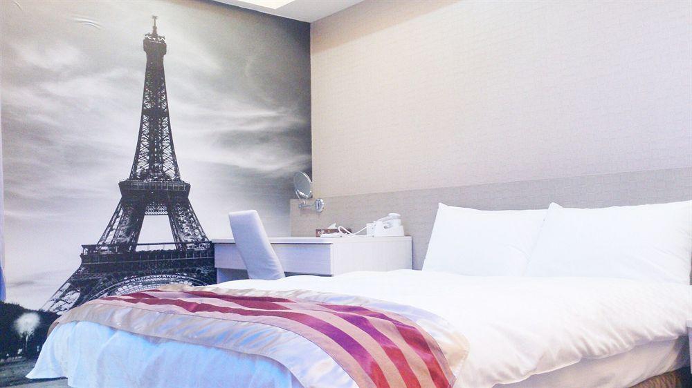 Shun-Yi Business Hotel Chiayi City Dış mekan fotoğraf