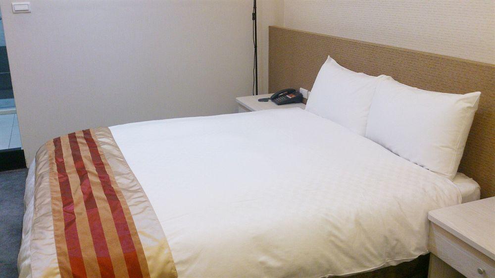 Shun-Yi Business Hotel Chiayi City Dış mekan fotoğraf