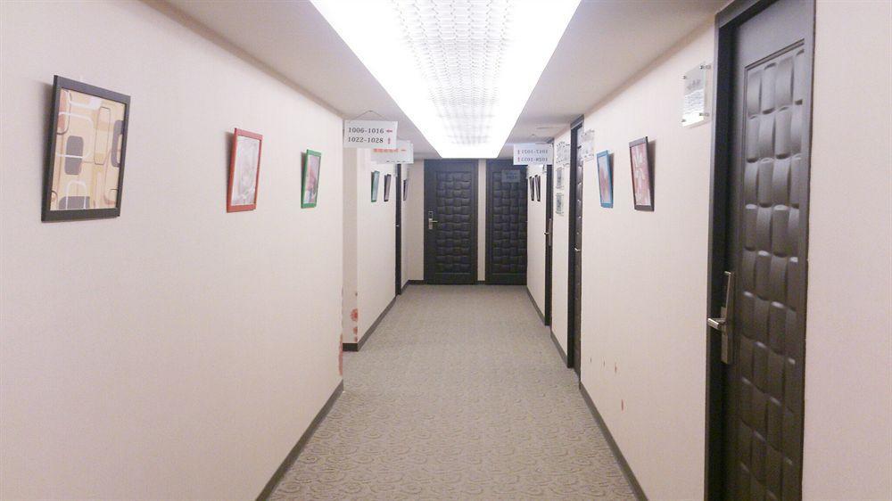 Shun-Yi Business Hotel Chiayi City Dış mekan fotoğraf