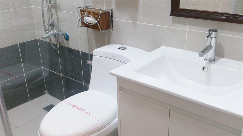 Shun-Yi Business Hotel Chiayi City Dış mekan fotoğraf